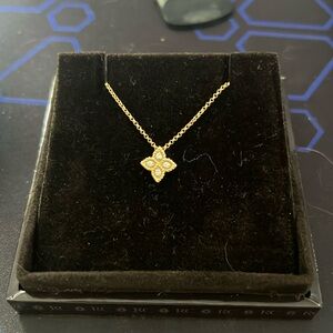 Roberto Coin 18kt Princess Flower Necklace